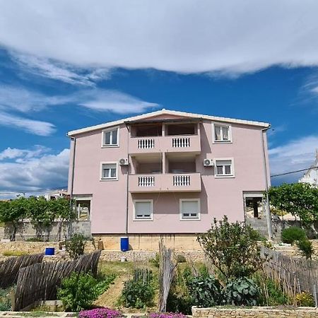 Apartmani Cesar Ртина Экстерьер фото