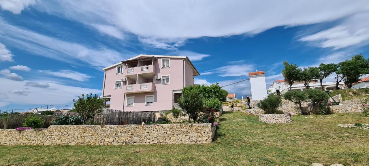 Apartmani Cesar Ртина Экстерьер фото