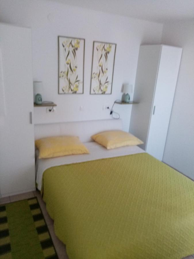Apartmani Cesar Ртина Экстерьер фото