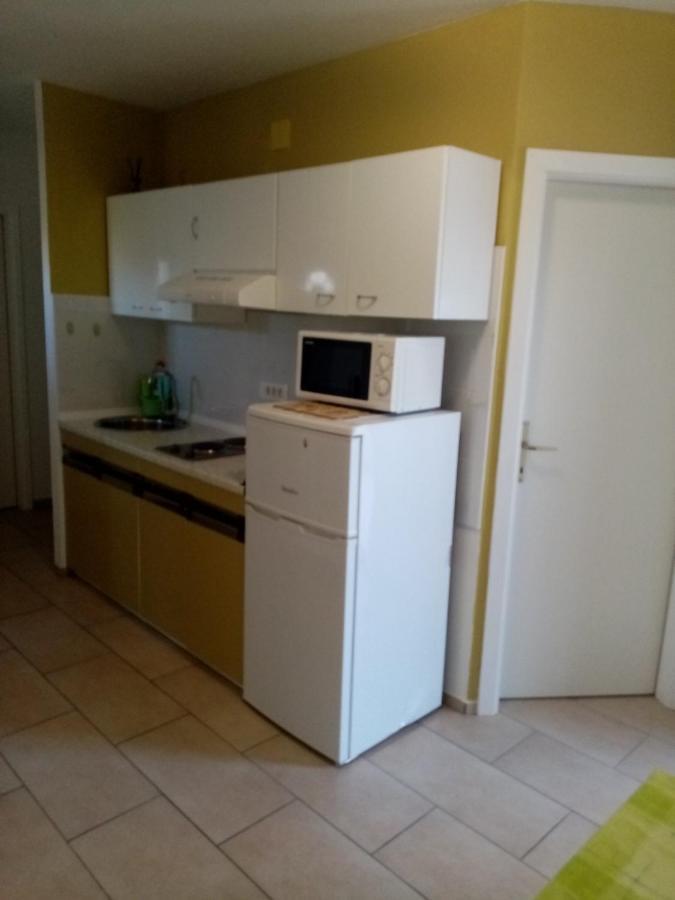 Apartmani Cesar Ртина Экстерьер фото