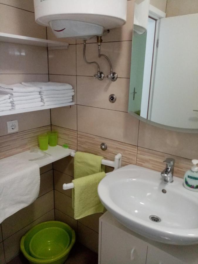 Apartmani Cesar Ртина Экстерьер фото